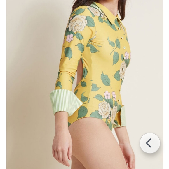 Offbeat Belle Long Sleeve One-Piece Swimsuit - Picture 5 of 9